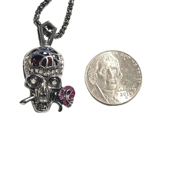 Gunmetal Gray Skull with Red Round Crystal Rose in Teeth Pendant 20" - Picture 2 of 4